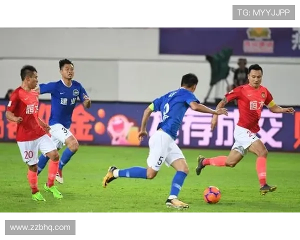 卢志强足球明星的崛起与成就探秘及其对中国足球的影响分析